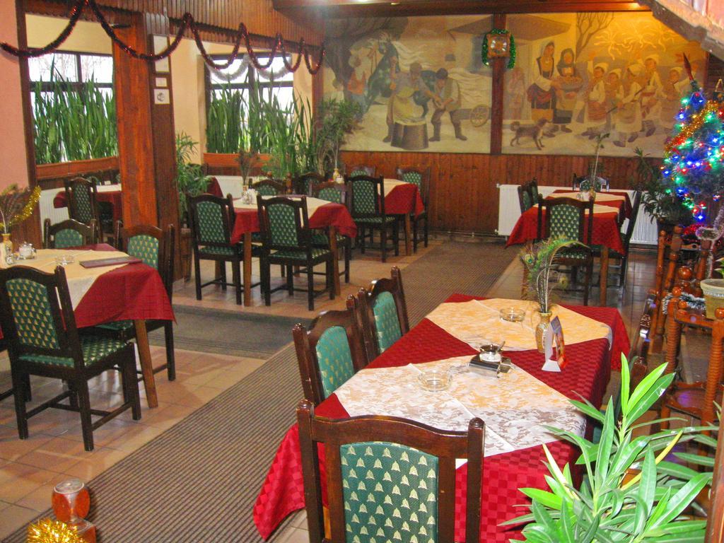 Amfora Rooms Caribrod Dimitrovgrad Ngoại thất bức ảnh